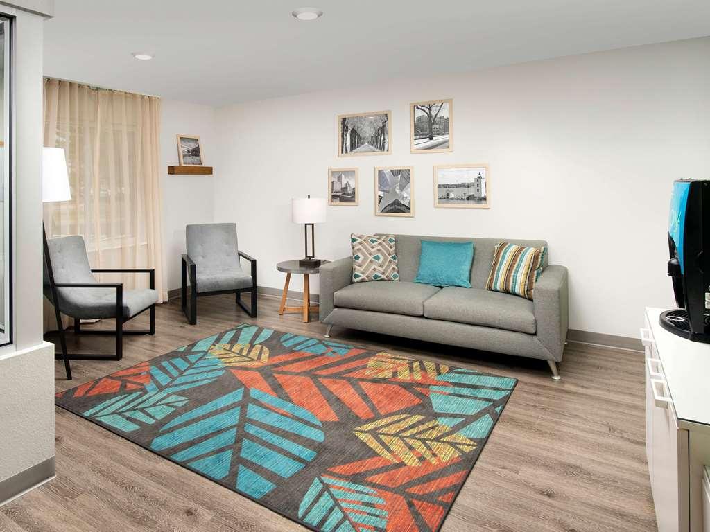 Extended Stay America Suites - Providence Interior photo